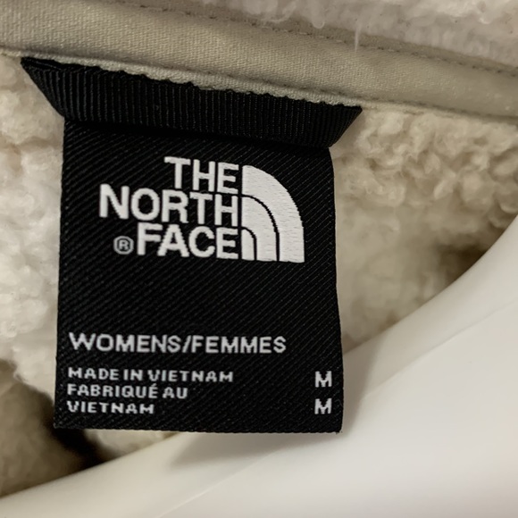 The North Face Jacket - Picture 14 of 14